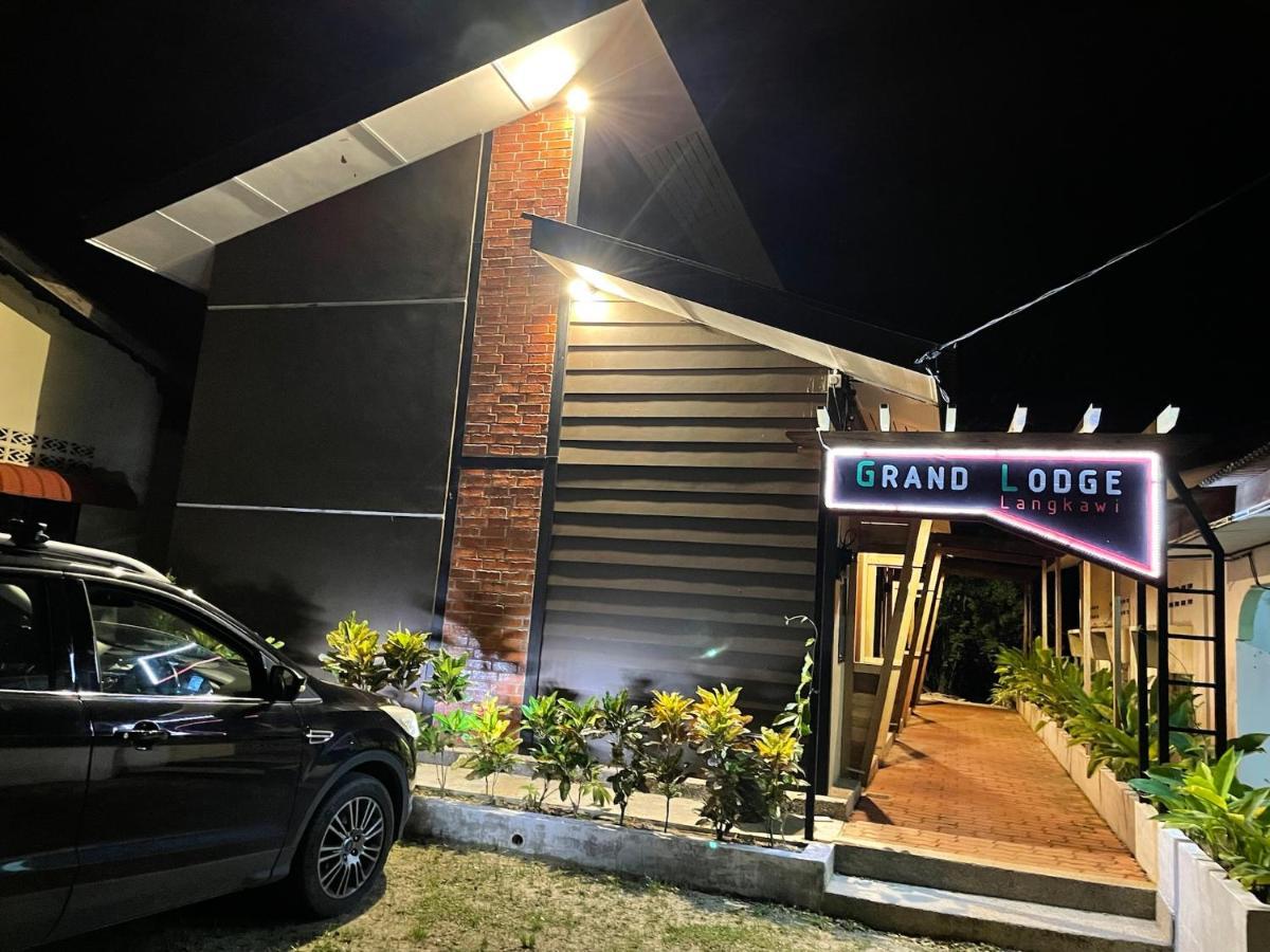 Grand Lodge Langkawi Pantai Cenang  Exterior foto
